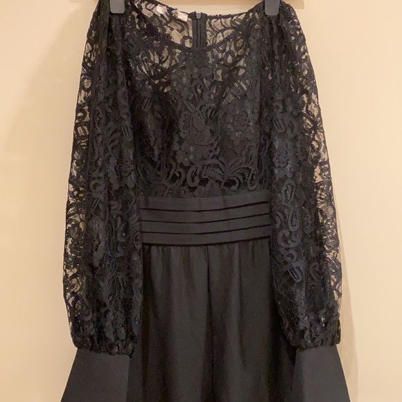 Jumpsuit Metallic Lace black color Straight leg Back zipper closure - Picture 2 of 7